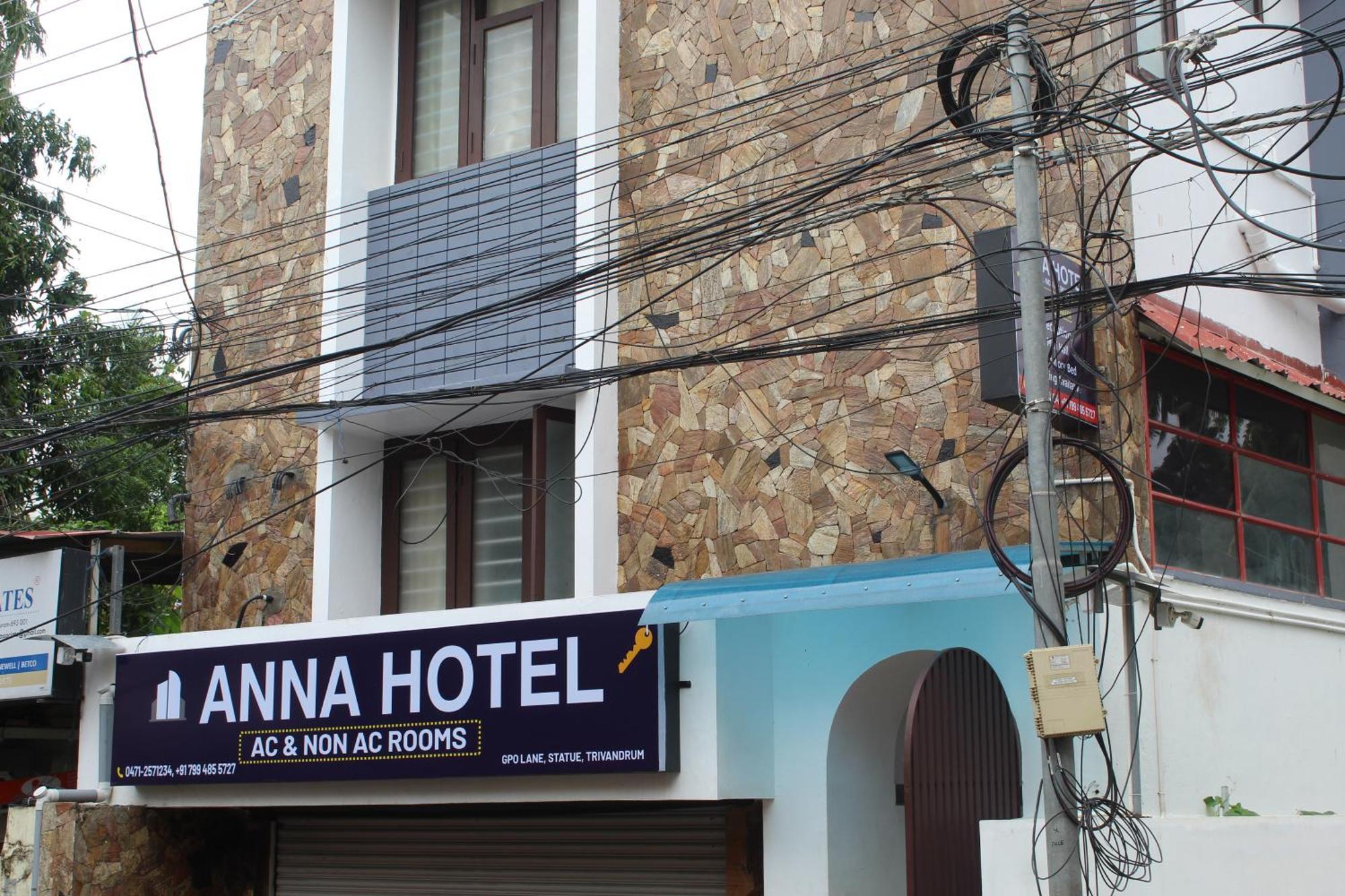 Anna Hotel Thiruvananthapuram Exterior foto