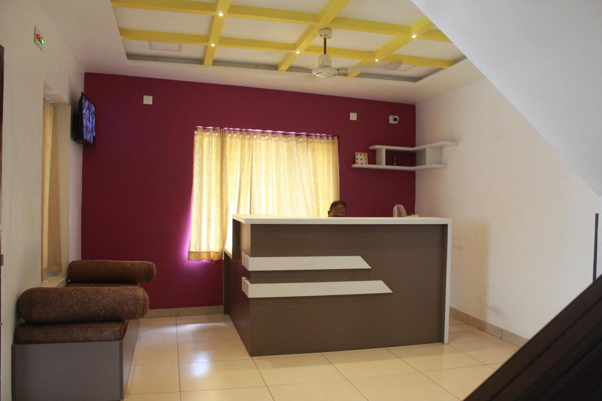Anna Hotel Thiruvananthapuram Exterior foto
